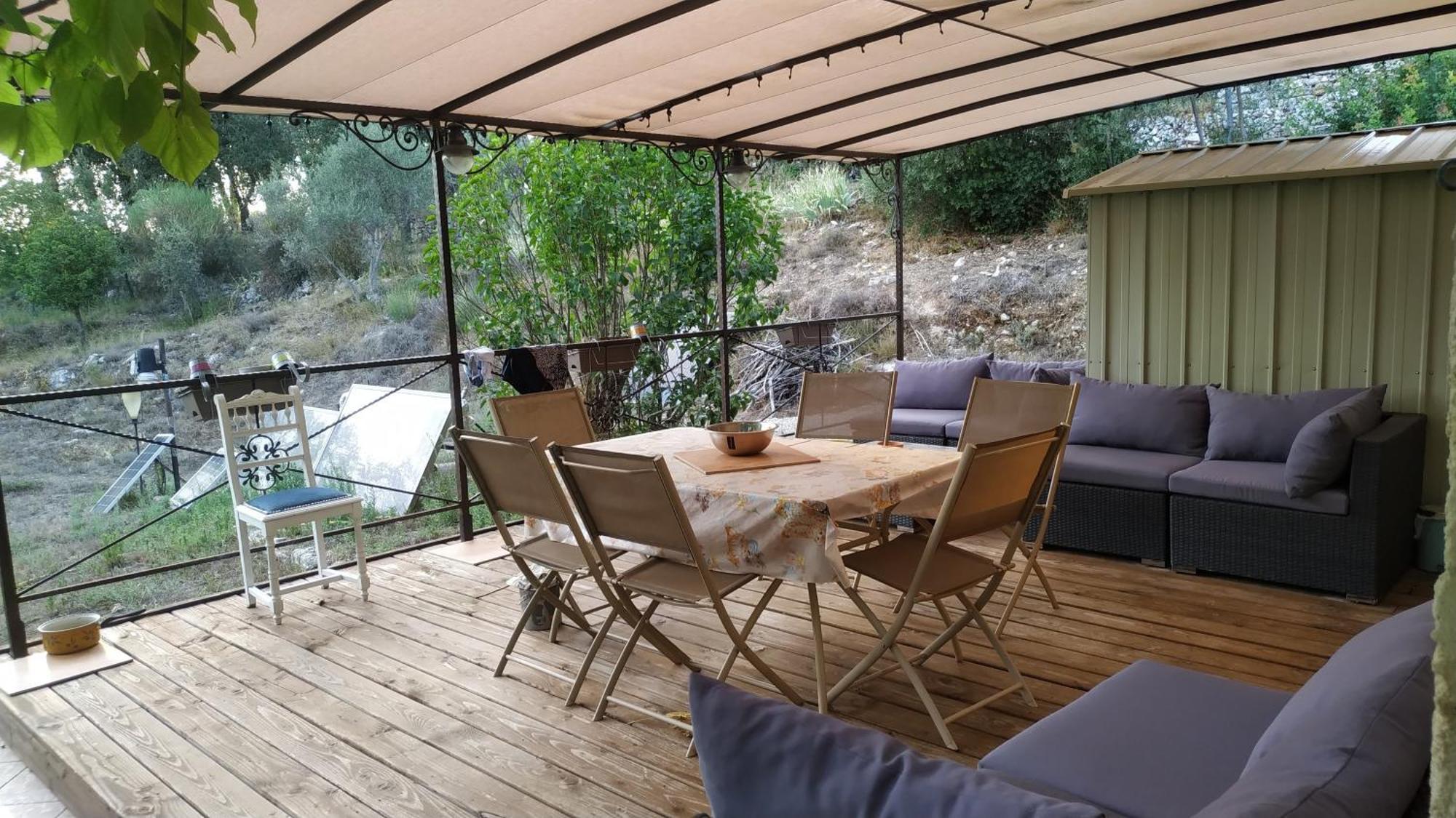 Bed and Breakfast La Pinede De Manon Barjols Esterno foto